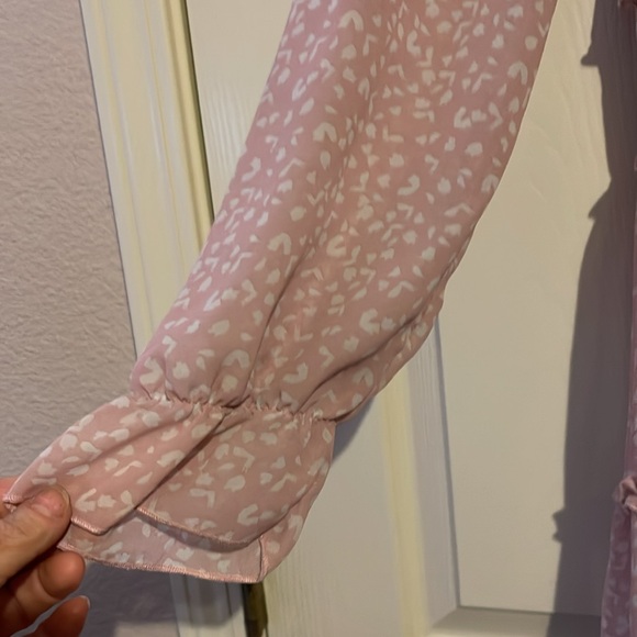 🔥Rue 21 large dress chiffon, light pink V-neck cute out back  mini dress - Picture 7 of 14